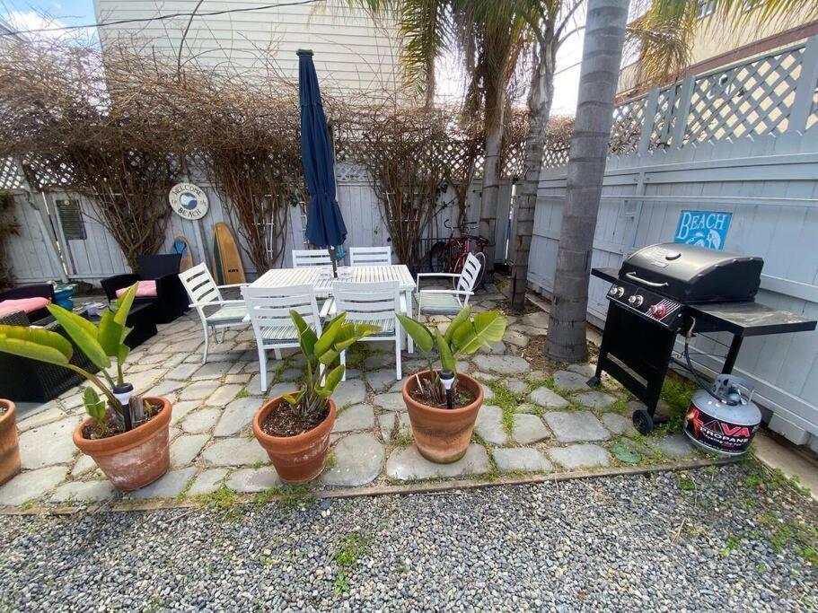 Grill Out Bikes W D Boogie Boards Netflix Wifi Villa San Diego Exterior photo